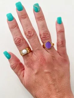 Anillo óvalo lila