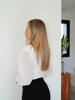 Blusa romántica cordón blanca