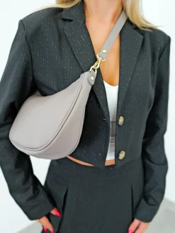 Bolso media luna piel gris