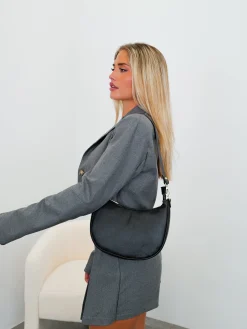 Bolso media luna piel negro