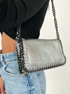 Bolso midi piel plateado