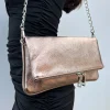 Bolso piel cadenas bronce