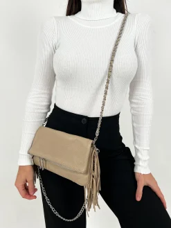 Bolso piel cadenas flecos cafe