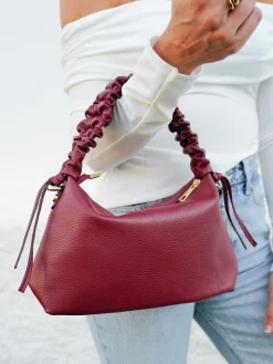 Bolso piel hombro rizo burdeos