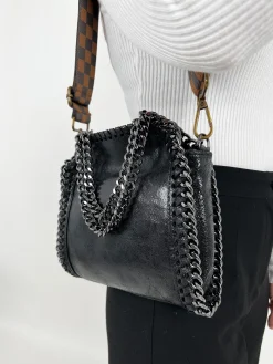 Bolso pocket bag brillo negro