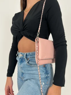 Bolso vegano cadenas rosa