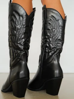 Bota alta cowboy negro