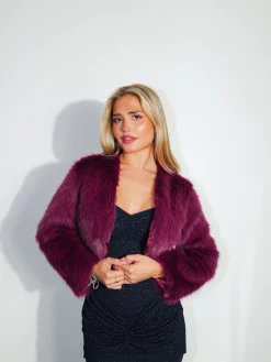 Chaqueta mini pelo berenjena