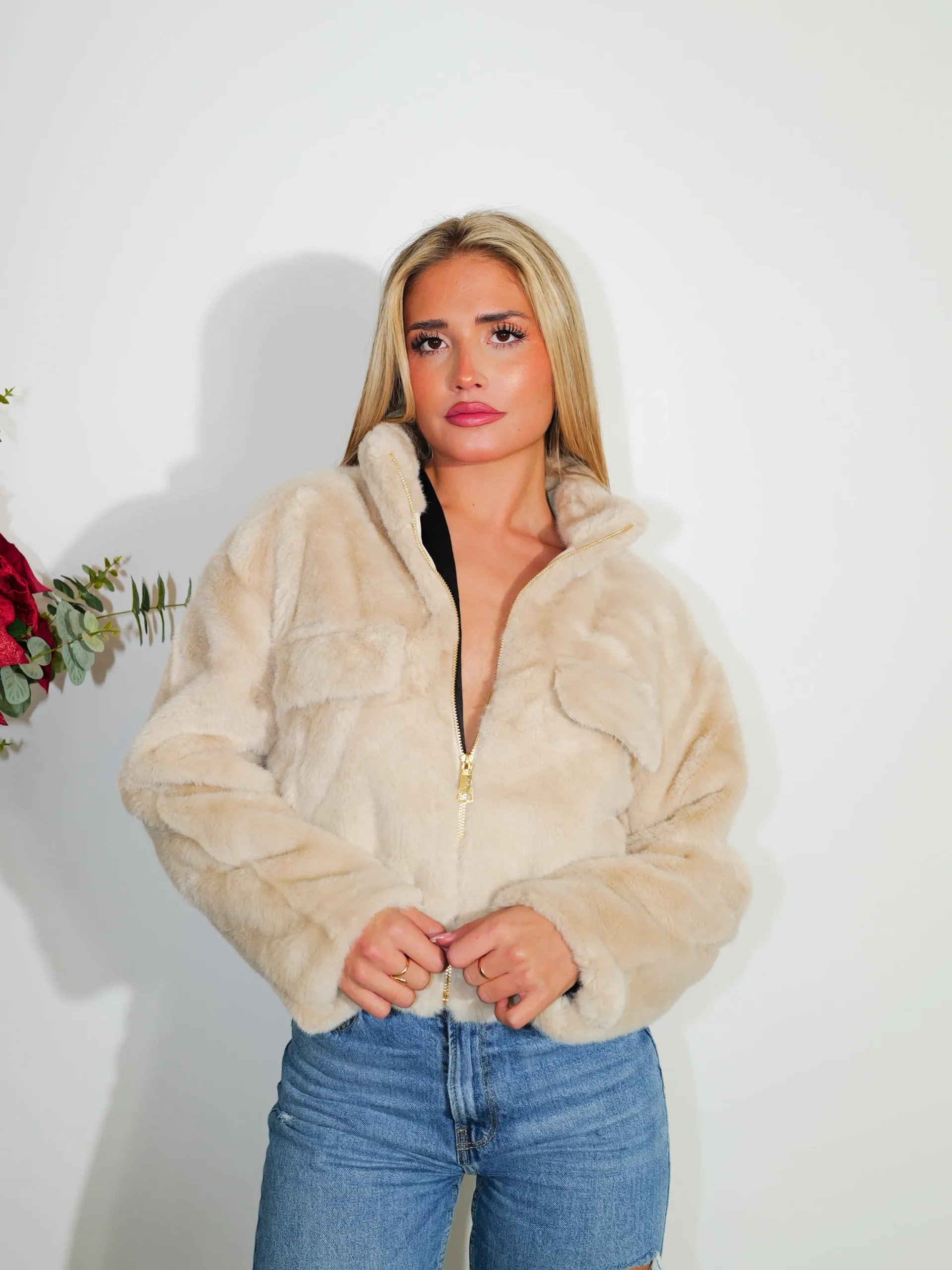 Chaqueta pelo cremallera beige