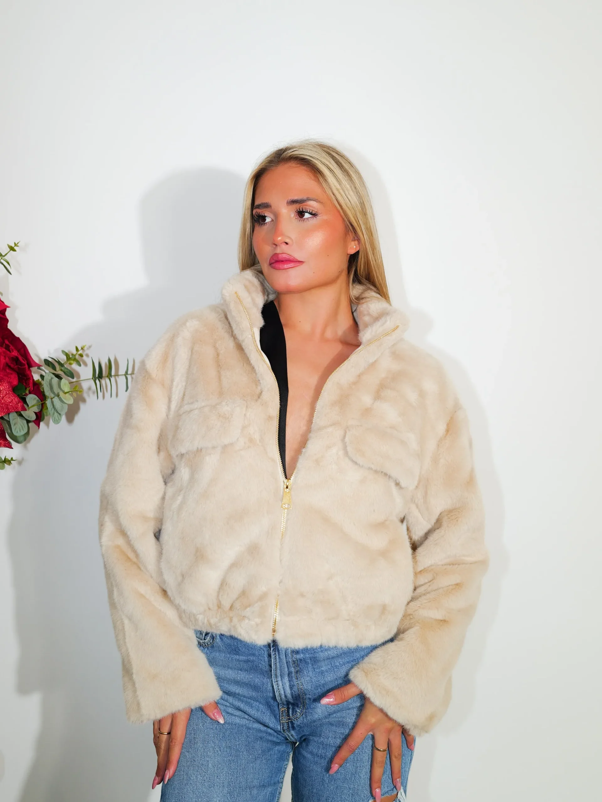 Chaqueta pelo cremallera beige