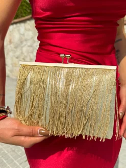 Clutch flecos dorado