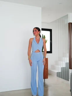 Conjunto largo botones celeste
