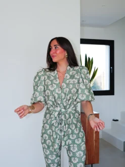 Conjunto traje estampado verde