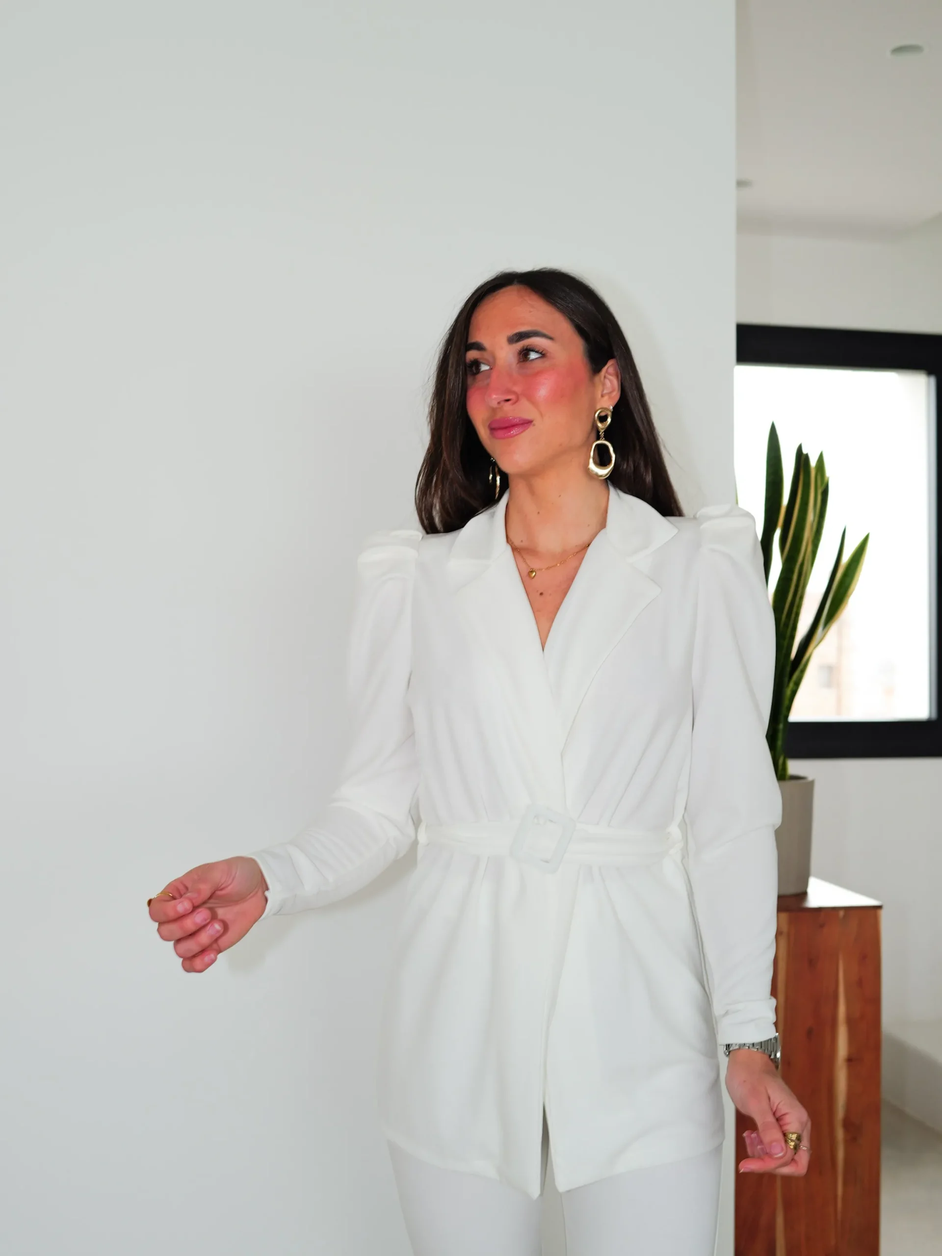 Conjunto traje manga abullonada blanco