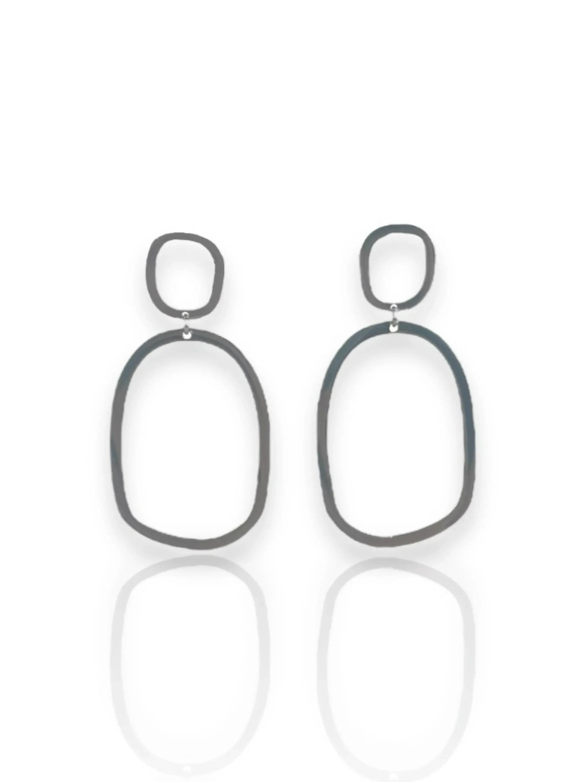 Pendientes óvalo plateado