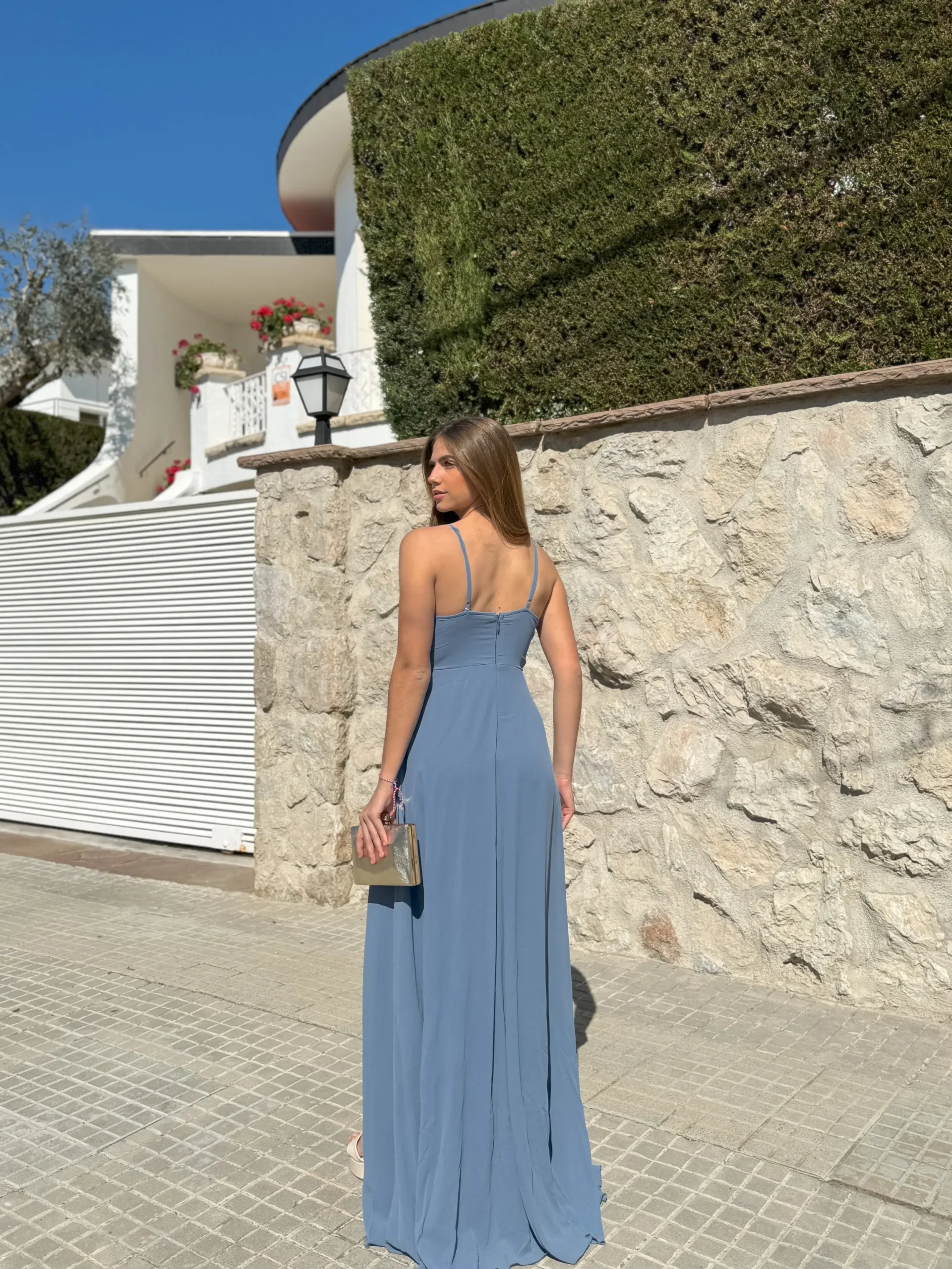 Vestido crepe pico azul
