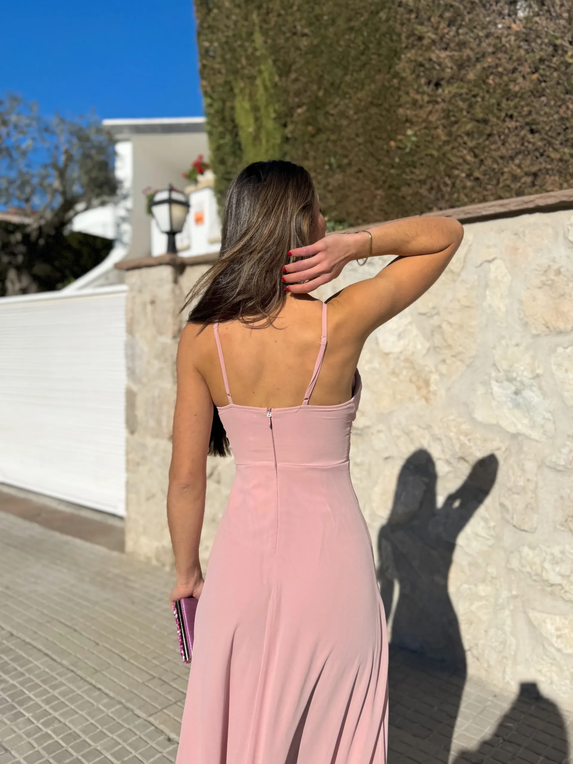 Vestido crepe pico rosado