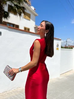 Vestido escote lazo rojo