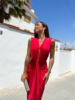 Vestido escote lazo rojo