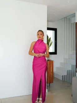 Vestido halter espalda lazo fucsia