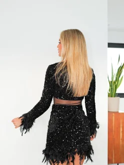 Vestido mangas glitter plumas negro