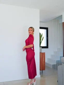 Vestido midi espalda lazo burdeos