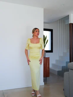 Vestido midi espalda lazo amarillo