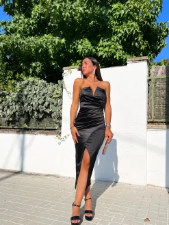 Vestido midi palabra negro