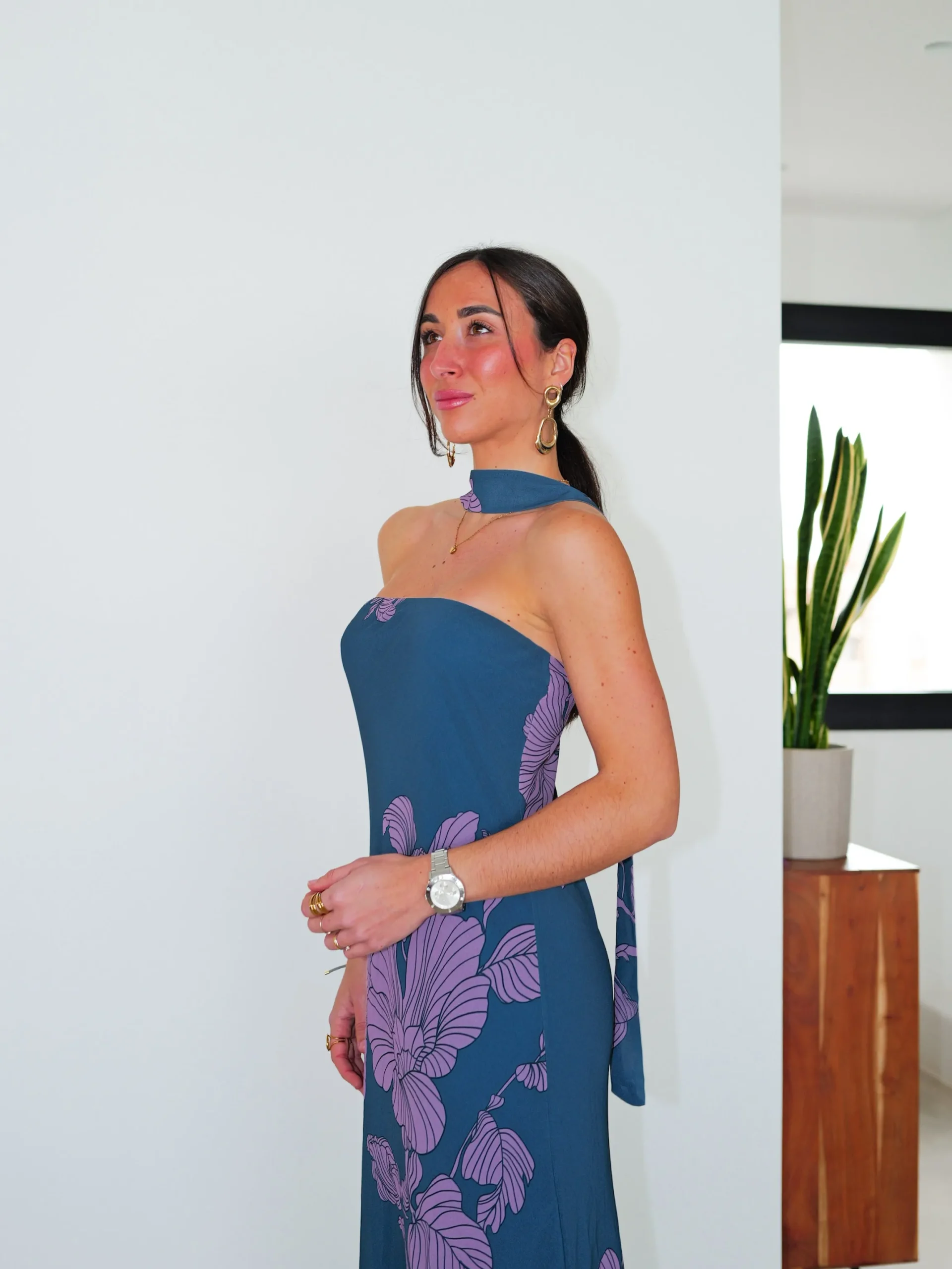 Vestido palabra midi choker flores petróleo