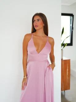 Vestido raso entrelazado rosa