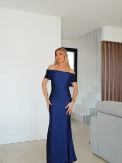 Vestido satin bardot espalda marino