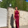 Vestido tubo halter burdeos